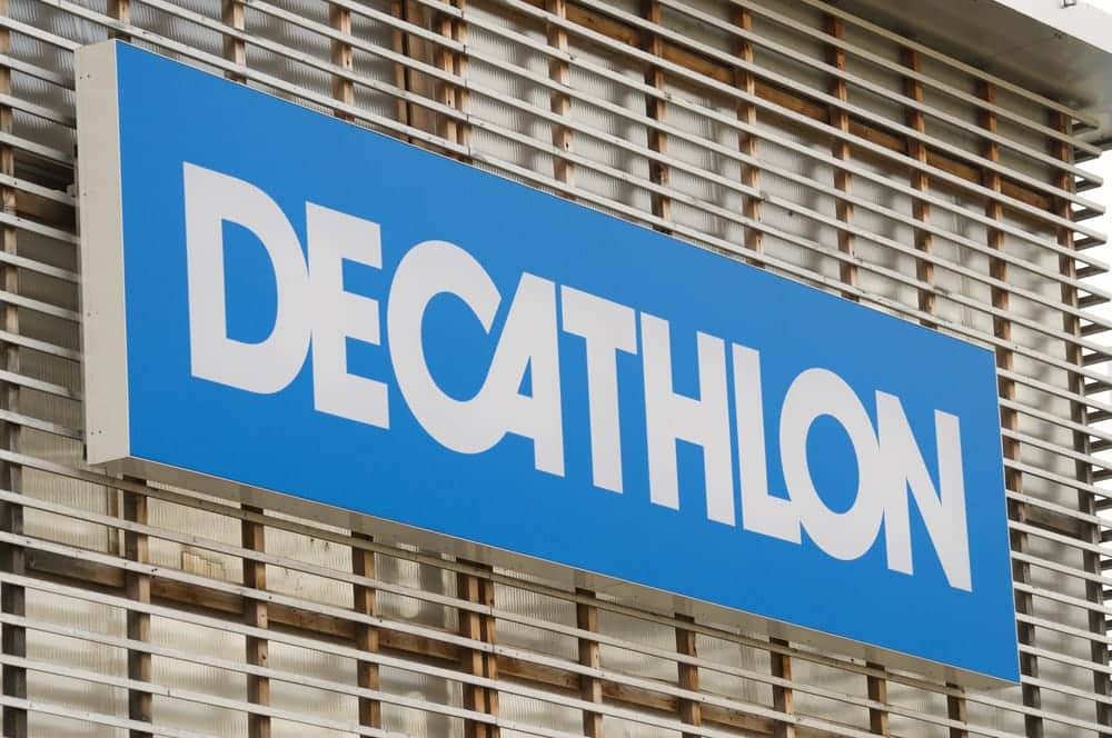 États-Unis : Decathlon lance une expérience d’achat immersive basée sur le casque Vision Pro d’Apple.